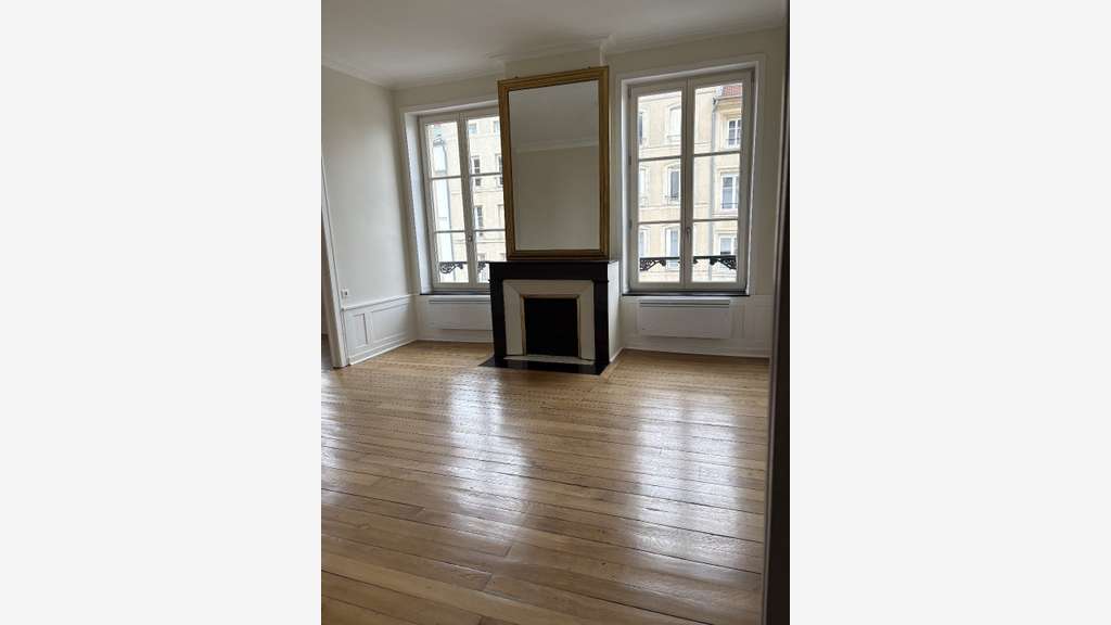 A louer bureaux 104m² plein centre-ville de Nancy