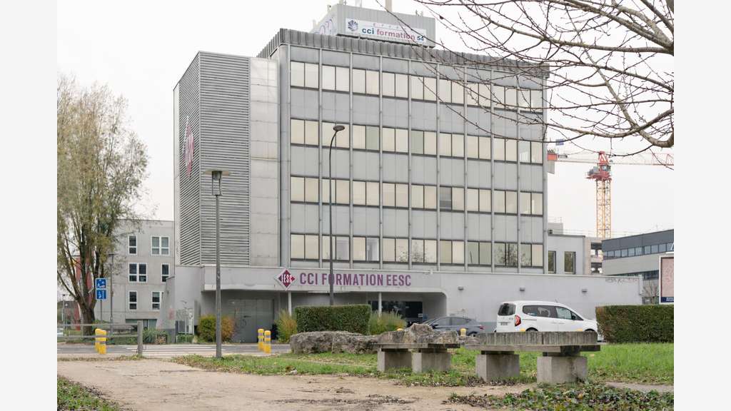 Loue bureaux de 15m² à 60m² Nancy Rives de Meurthe