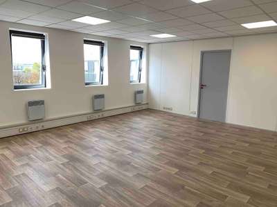Immobilier Professionnel 12m² à louer à Nanterre