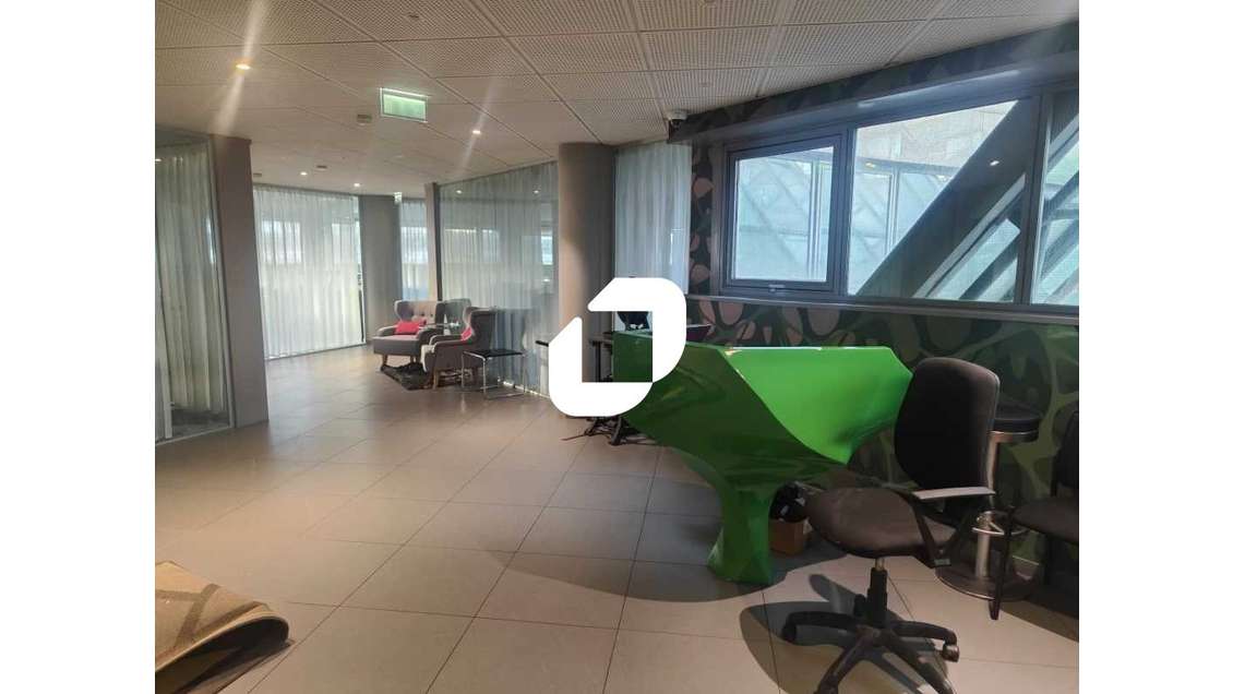 A louer Bureaux 488m² Nanterre