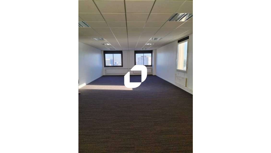 A louer Bureaux 160m² Nanterre