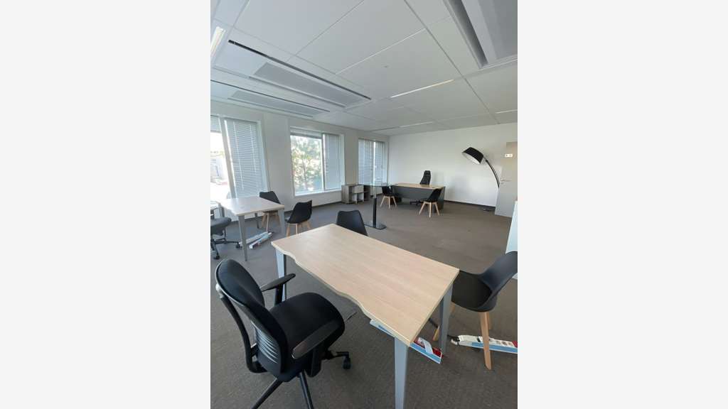 Bureau de 12, 14, 15, 44 et 71m² à louer Nanterre