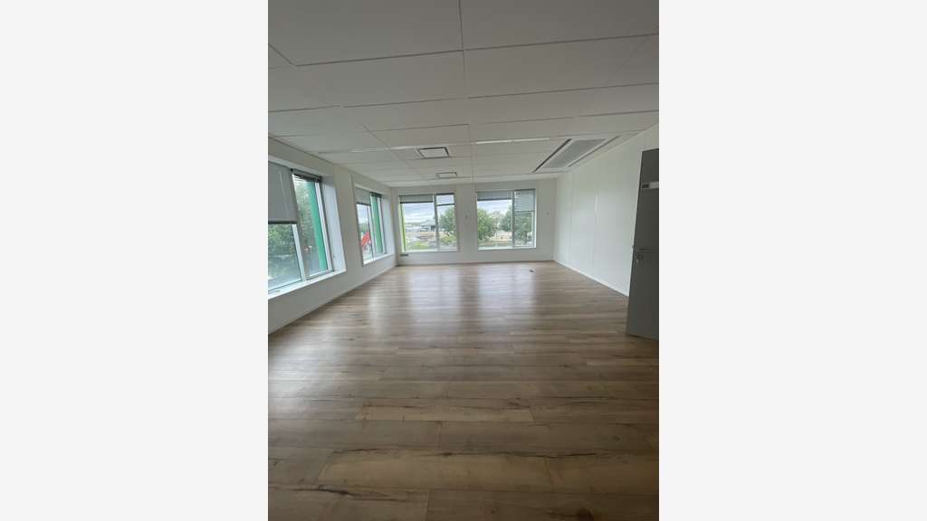 Bureau de 12, 14, 15, 44 et 71m² à louer Nanterre