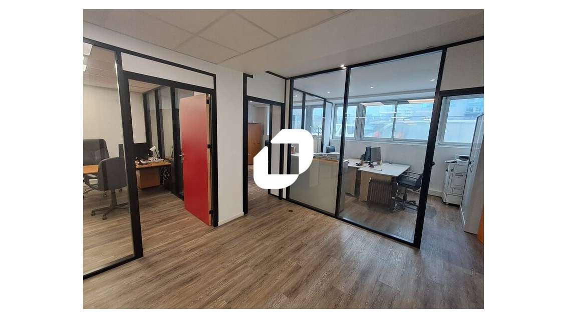 A louer Bureaux 140m² Nanterre