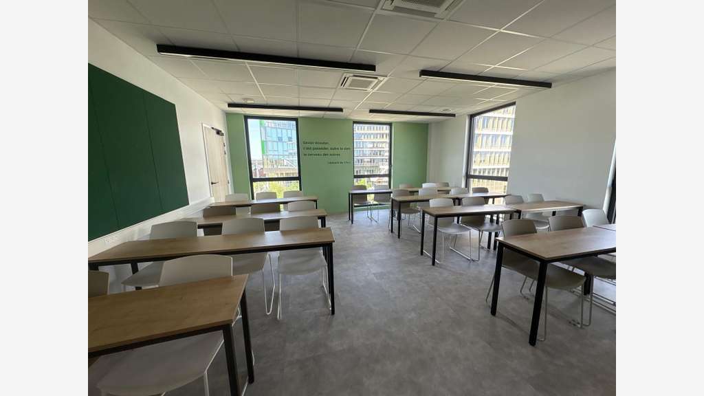 A louer bureaux 1162m² R+1/r+2 Nanterre Ecopark