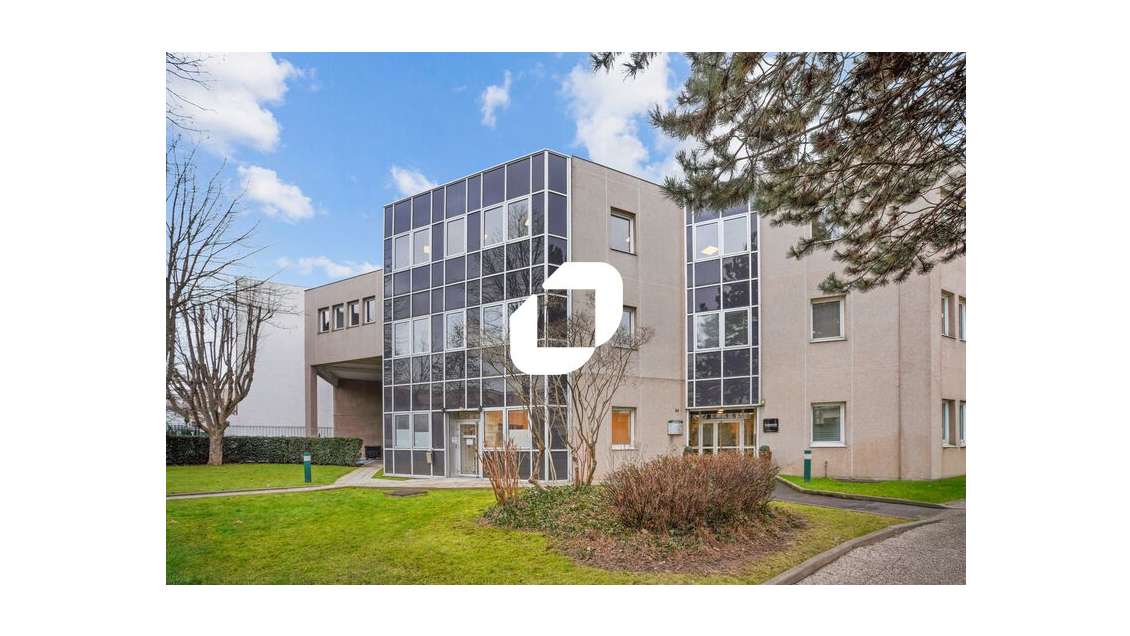 A louer Bureaux 302m² Nanterre