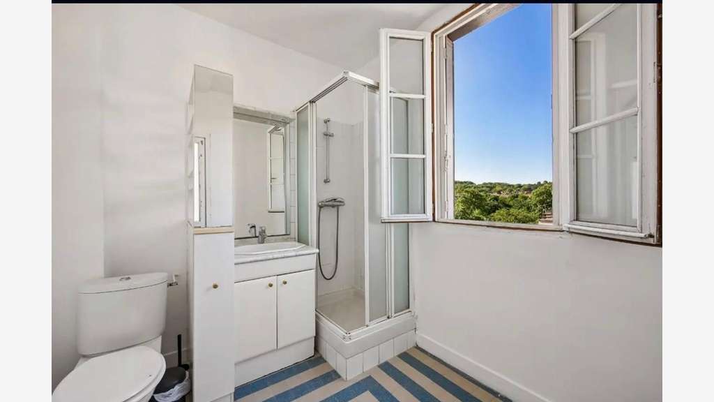 Immobilier professionnel 124m² à louer à Nanterre