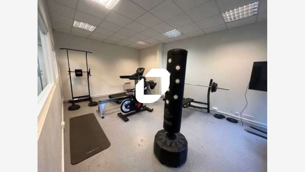 A louer Bureaux 1532m² Nanterre
