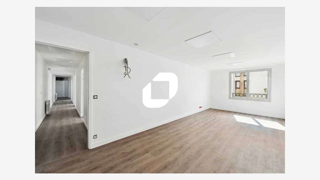 A louer Bureaux 140m² Nanterre