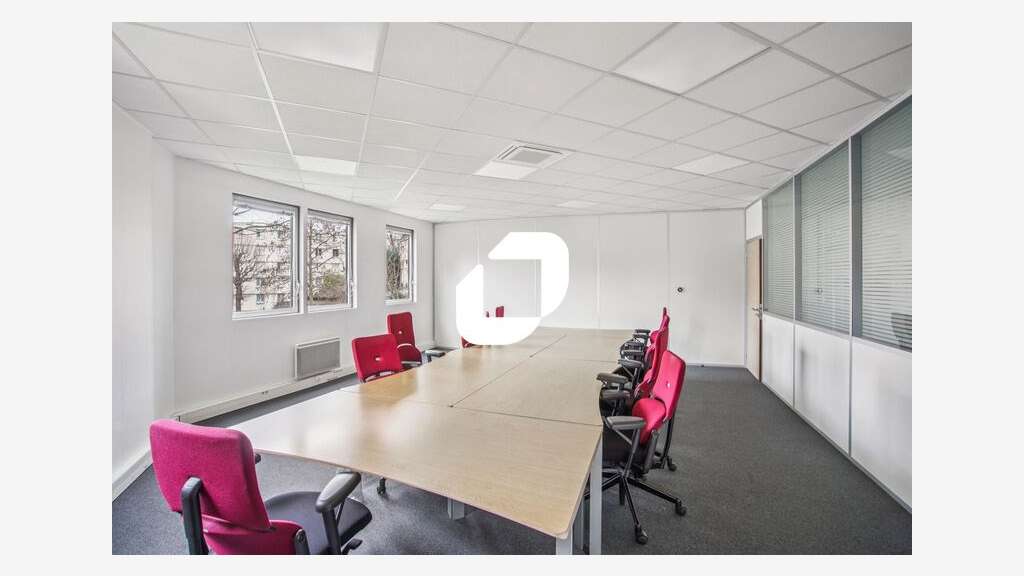 A louer Bureaux 302m² Nanterre