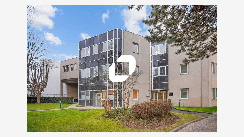 A louer Bureaux 302m² Nanterre
