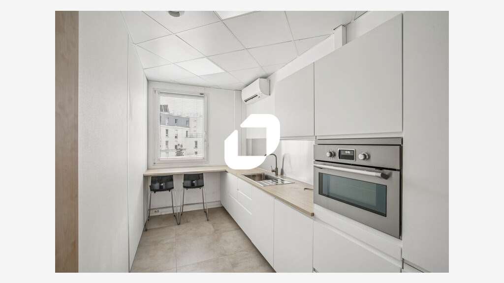 A louer Bureaux 302m² Nanterre