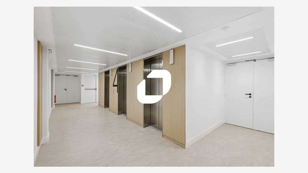 A louer Bureaux 201m² Nanterre