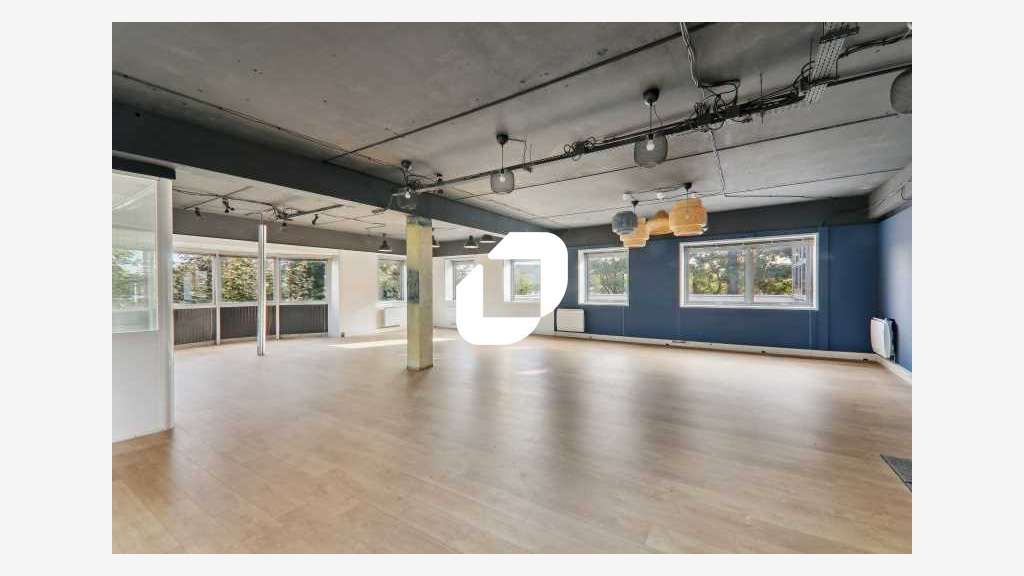 A louer Bureaux 157m² Nanterre