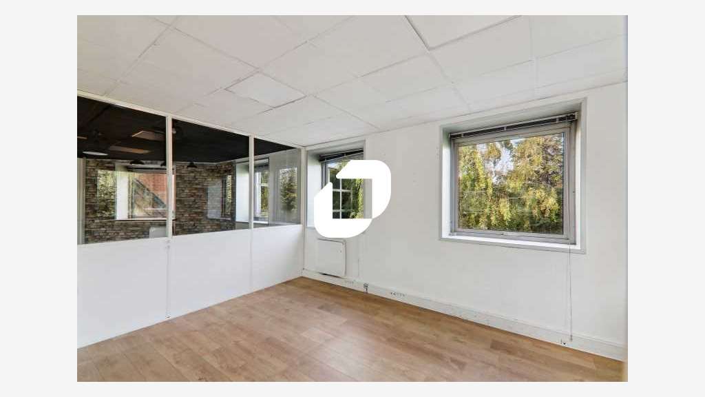 A louer Bureaux 157m² Nanterre