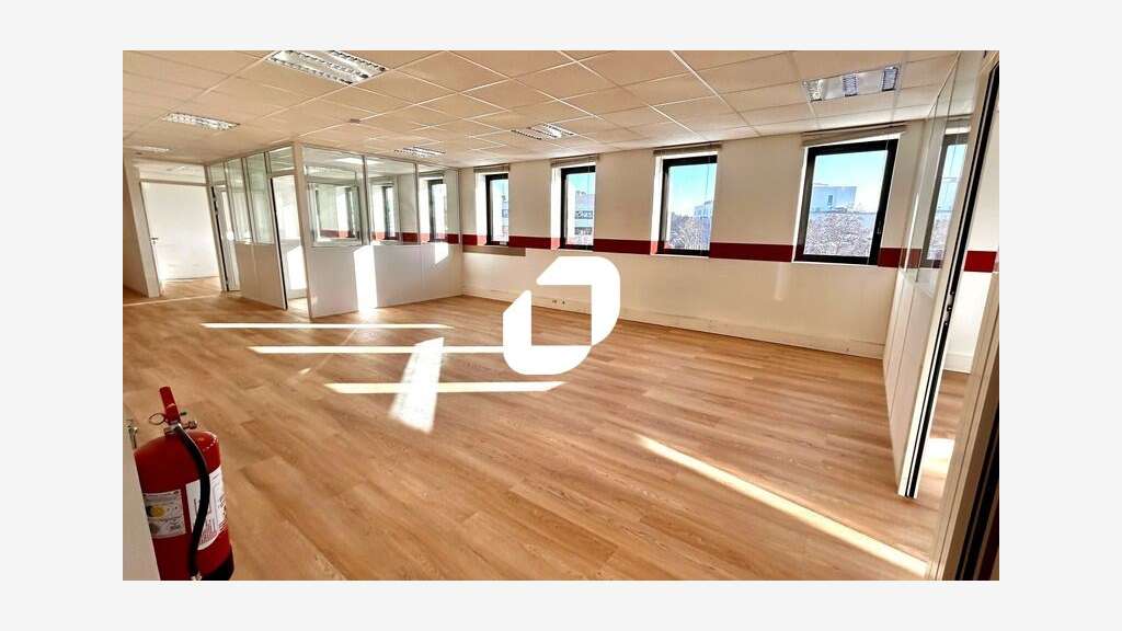 A louer Bureaux 150m² Nanterre