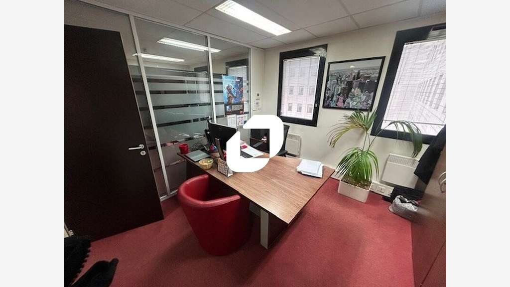 A louer Bureaux 281m² Nanterre
