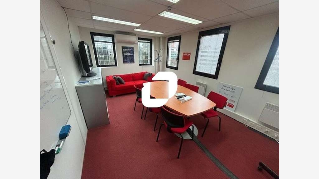 A louer Bureaux 281m² Nanterre