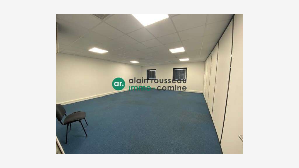 A louer bureaux de 122m² à Nantes prox St Herblain