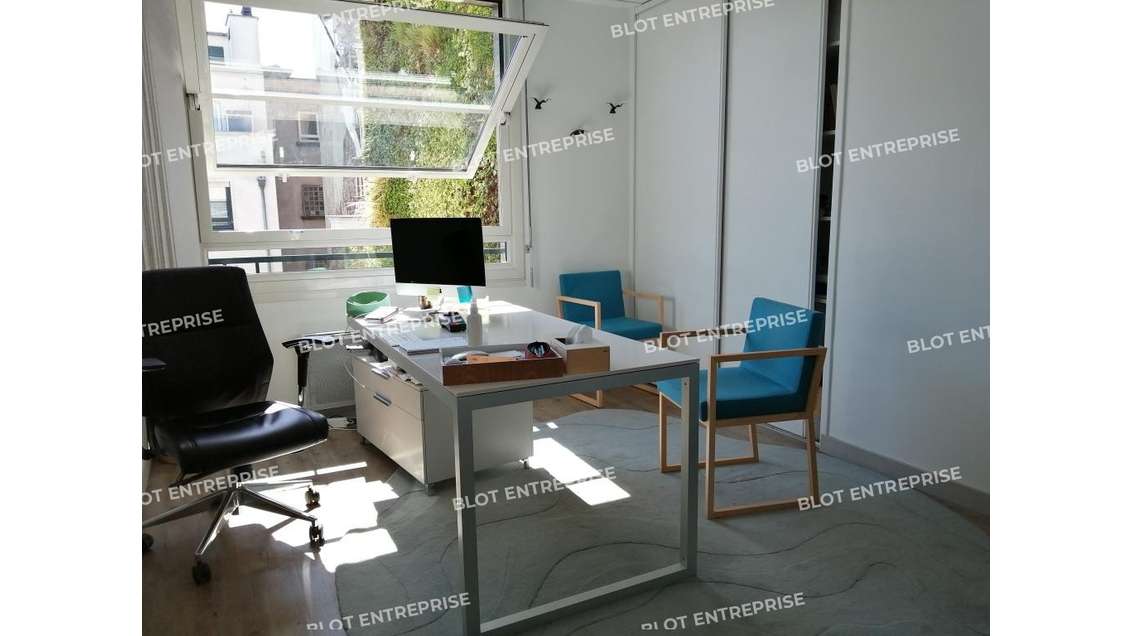 A louer bureaux très lumineux 62m² à Nantes centre