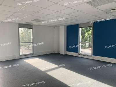 A louer bureaux 203m² R+1 à Nantes Chantrerie