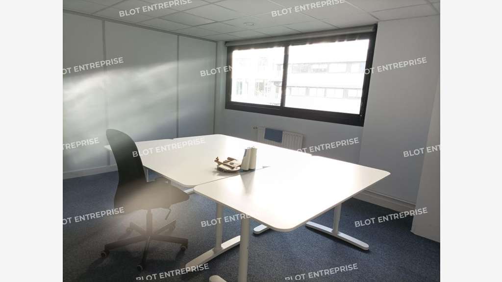 A louer bureaux 168m² à Nantes Beaulieu gare SNCF