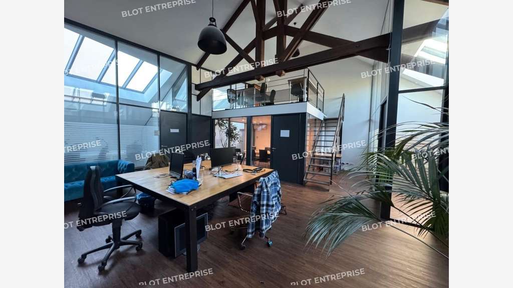 A louer bureaux 540m² à Nantes la Motte Rouge