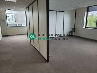 Bureaux 81m² R+4 à louer Nantes Machines de l'Ile