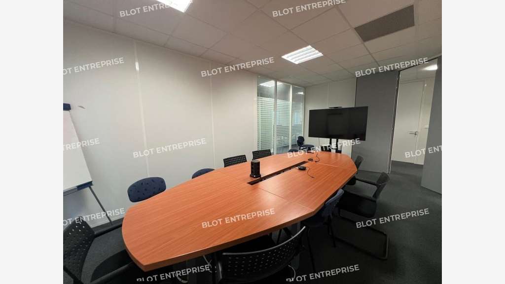 A louer bureaux 249m² RDC à Nantes Chantrerie