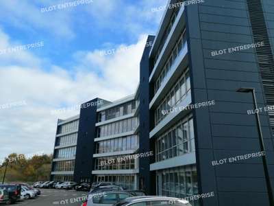 A louer bureaux 745m² divisibles Nantes Chantrerie