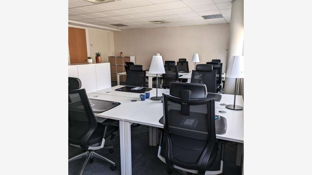 À louer bureaux privatifs de 13 à 22m² à Nantes 