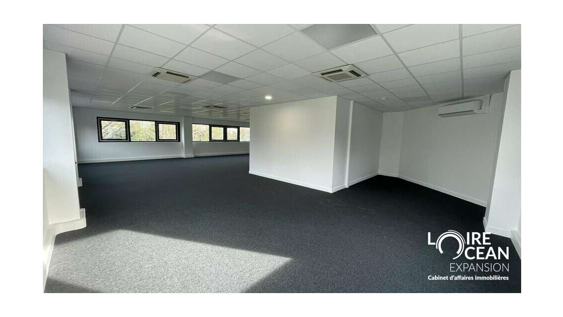 A louer bureaux rénovés R+1 à Nantes Est