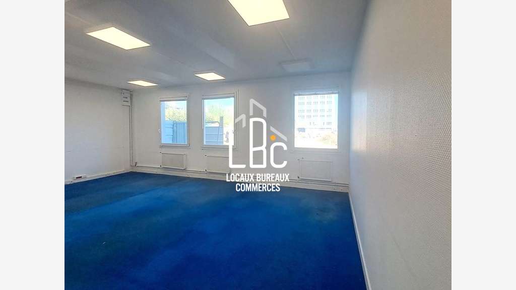 À louer bureaux 74m² à Nantes Carrière Misery