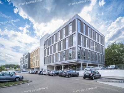 A louer bureaux 2570m² Nantes parc Chantrerie