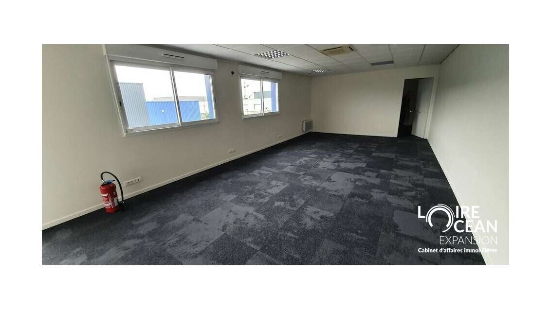 A louer bureaux 64m² R+1 en ZI au Sud de Nantes