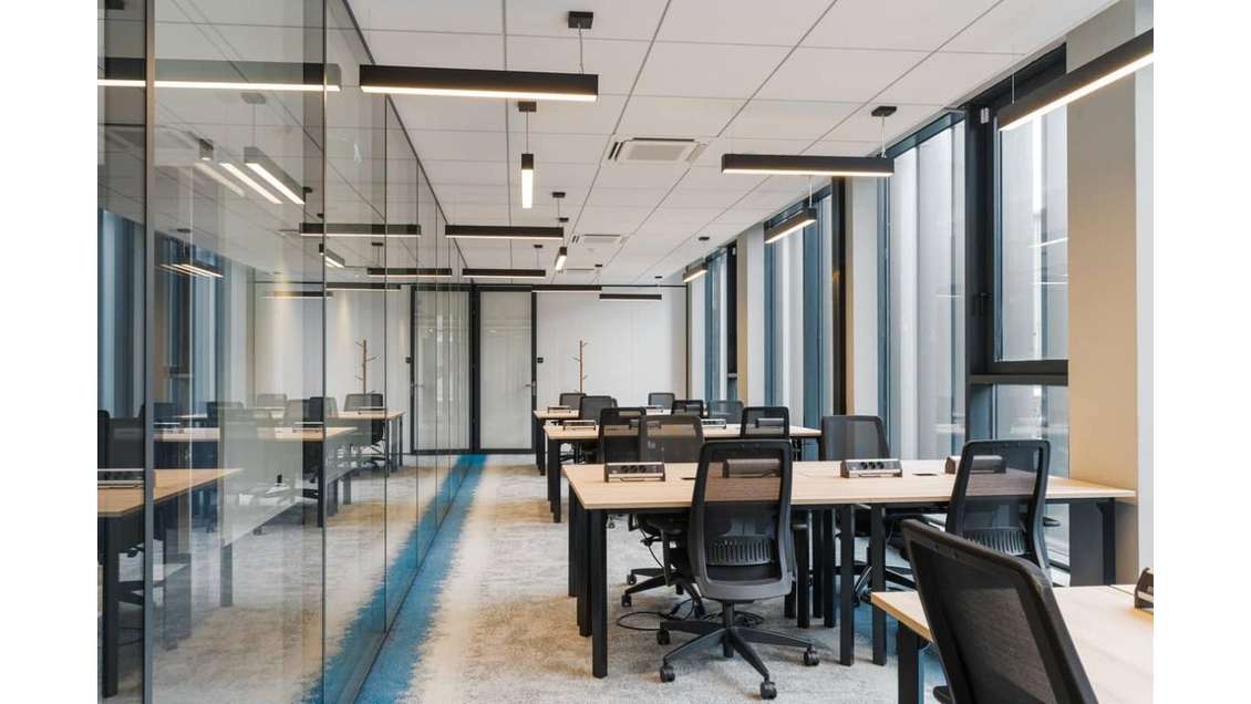 À louer bureaux privatifs 6 à 60 postes à Nantes