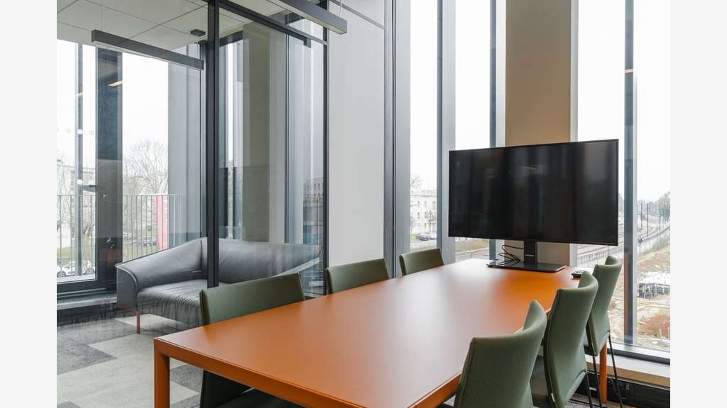À louer bureaux privatifs 6 à 60 postes à Nantes