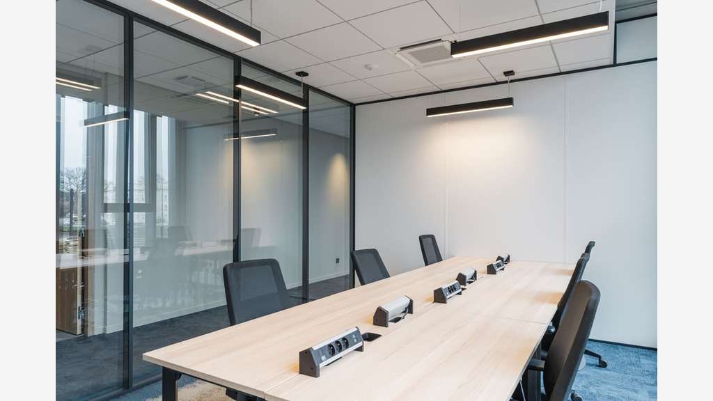 À louer bureaux privatifs 6 à 60 postes à Nantes