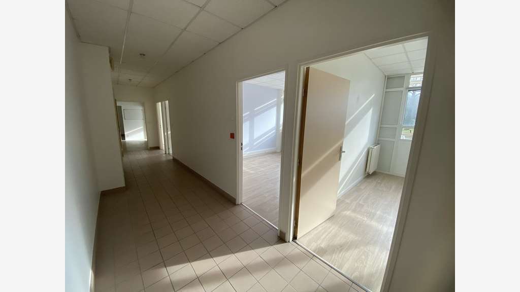 À louer bureaux de 13 à 125m² à Nantes
