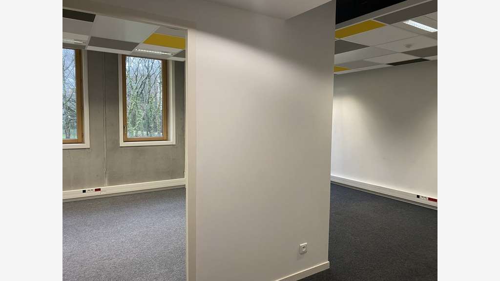 À louer bureaux de 16 à 185m² à Nantes