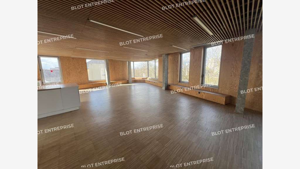 A louer bureaux 475m² à Nantes République