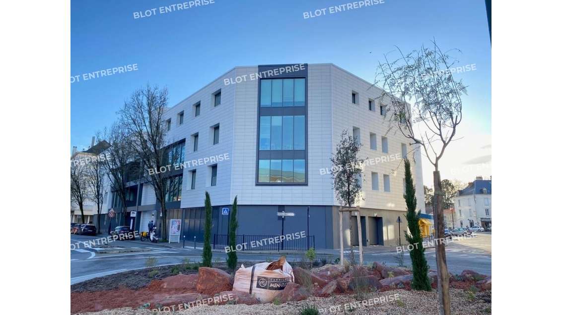 A louer immeuble de bureaux 4 260m² à Nantes