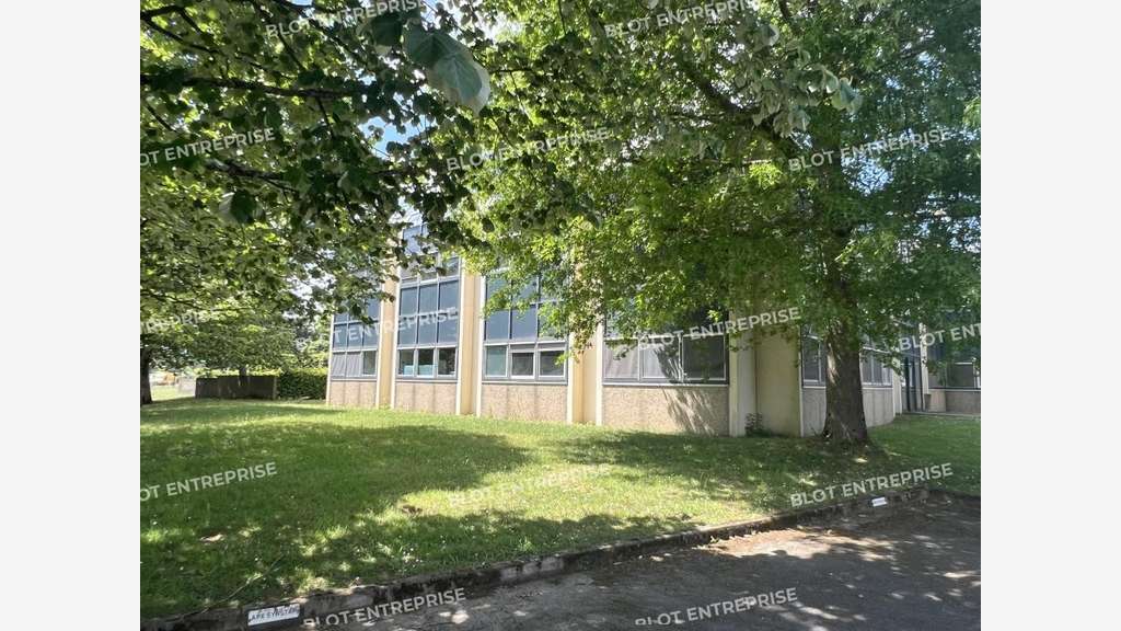 A louer bureaux 275m² empl stratégique Nantes Est