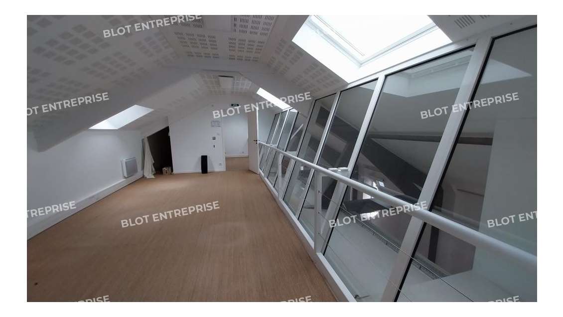 A louer bureaux 200m² accès PMR à Nantes Gare