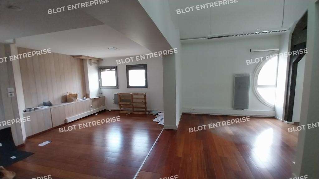 A louer bureaux 200m² accès PMR à Nantes Gare