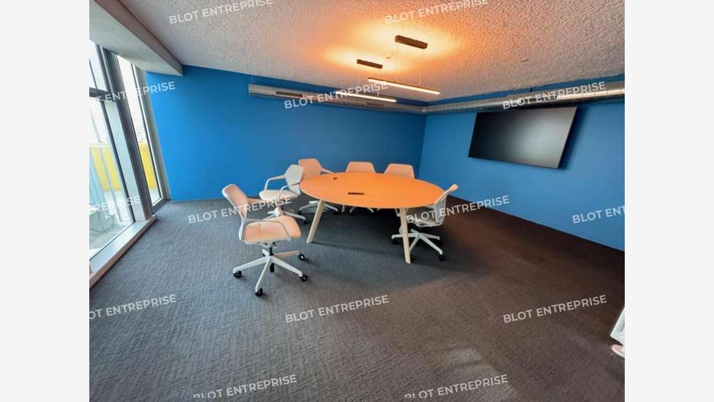 A louer bureaux 867m² divisibles Île de Nantes