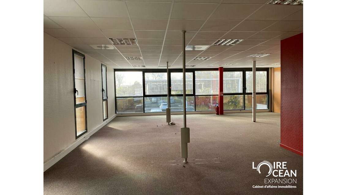 A louer bureaux 185m² R+1 à Nantes