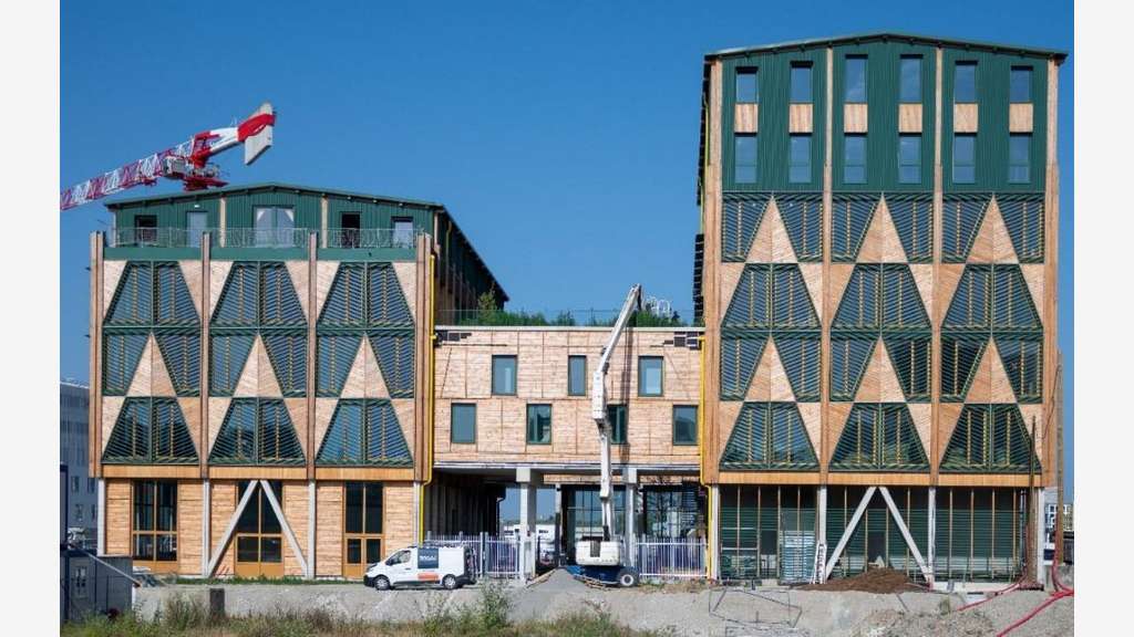 À louer bureaux de 10 à 140m² dédiés santé Nantes