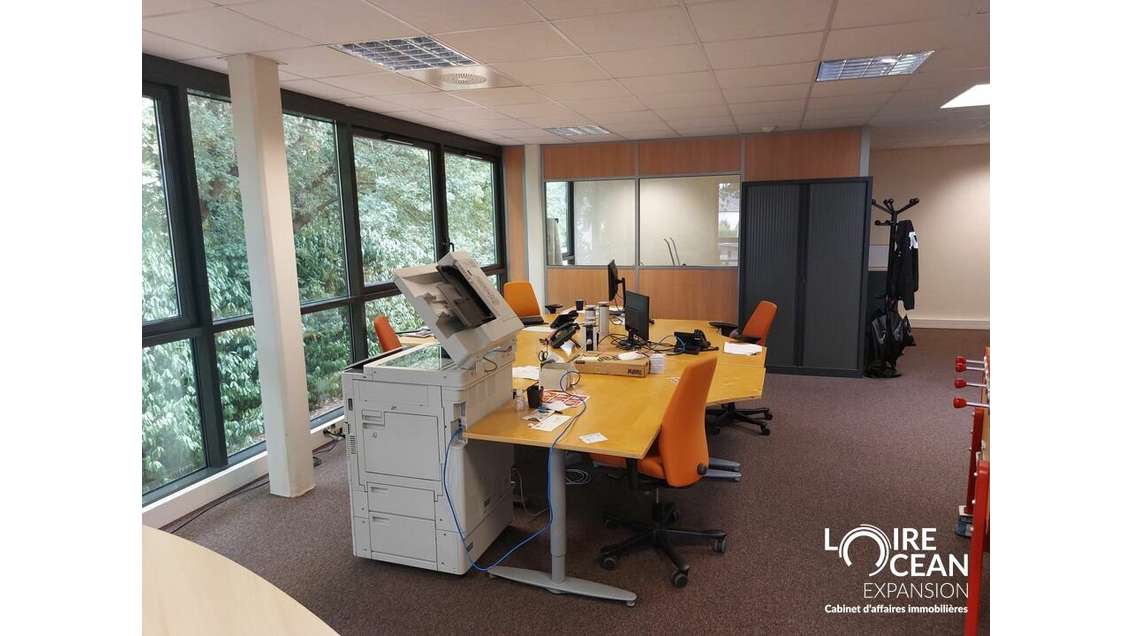 A louer plateau de bureaux 85m² R+1 à Nantes