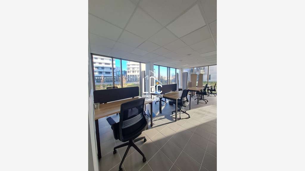 A louer bureau 65m² emplacement stratégique Nantes